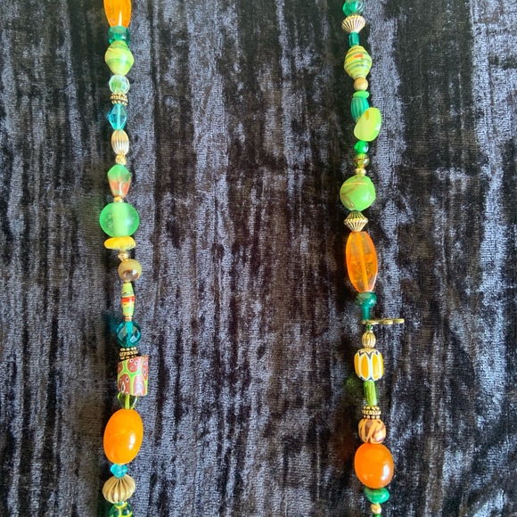 World Tribe Green Treasure Necklace - Picture 4 of 5